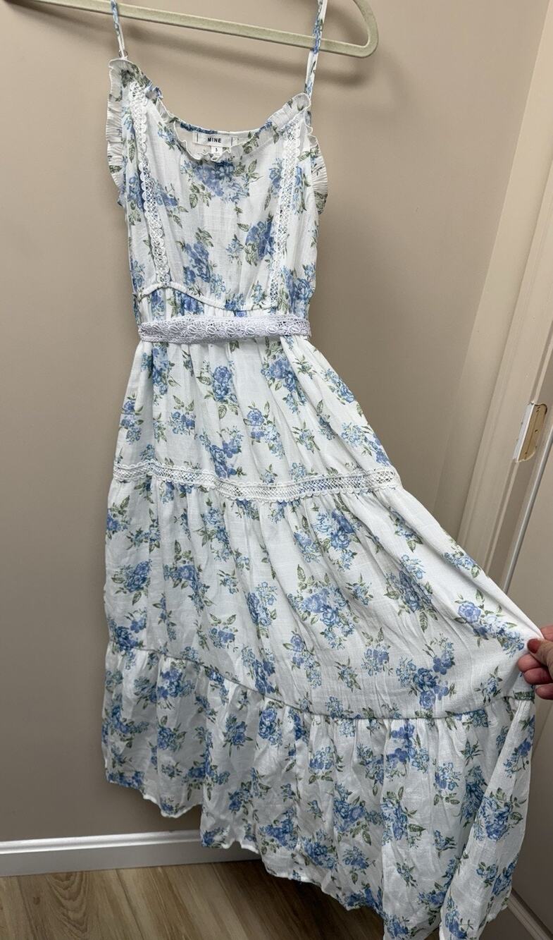 Mine floral princess dress Rayon lace white blue